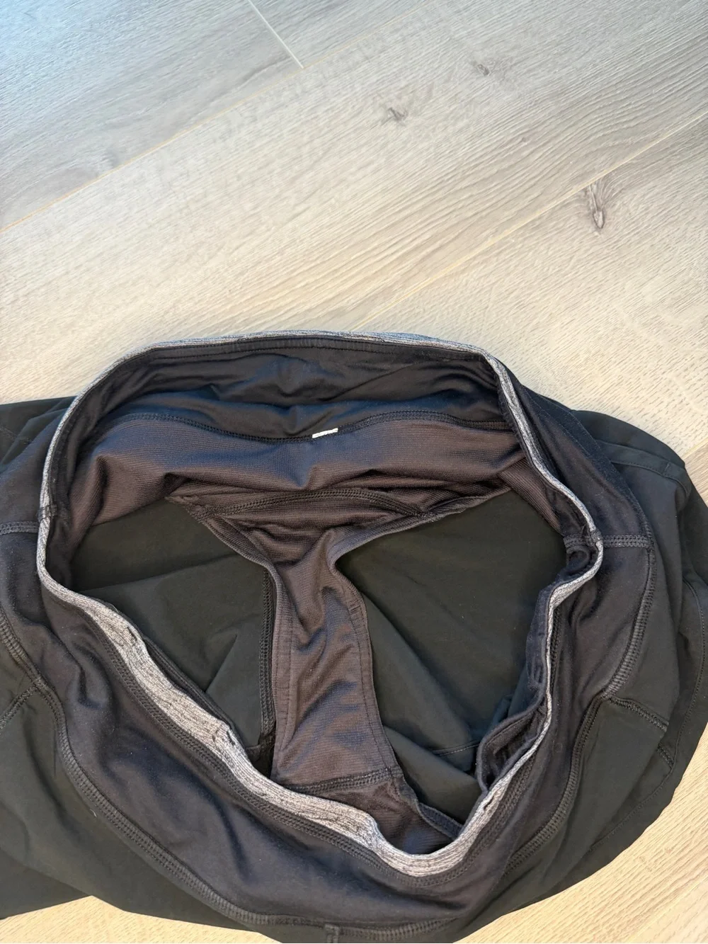 lululemon Speed Up Running Shorts Black Size 8 Lined Back Zip